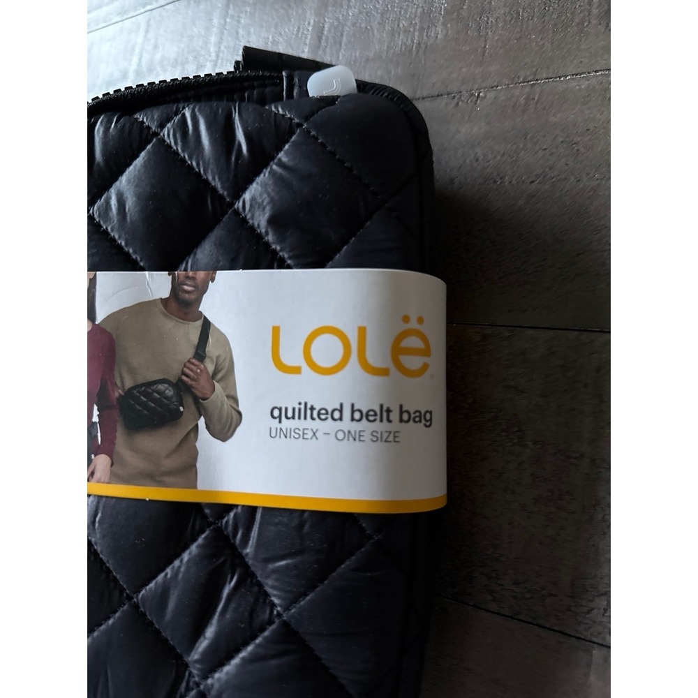 NWT Lole Black Quilted Belt Bag 7.5" x 5.25" x 2" - Picture 2 of 5